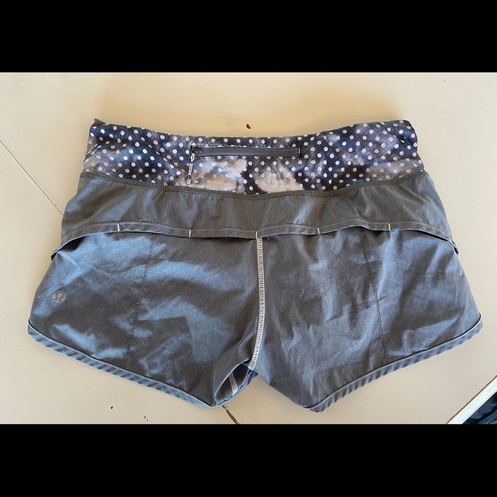 Lululemon speed shorts Sz 4